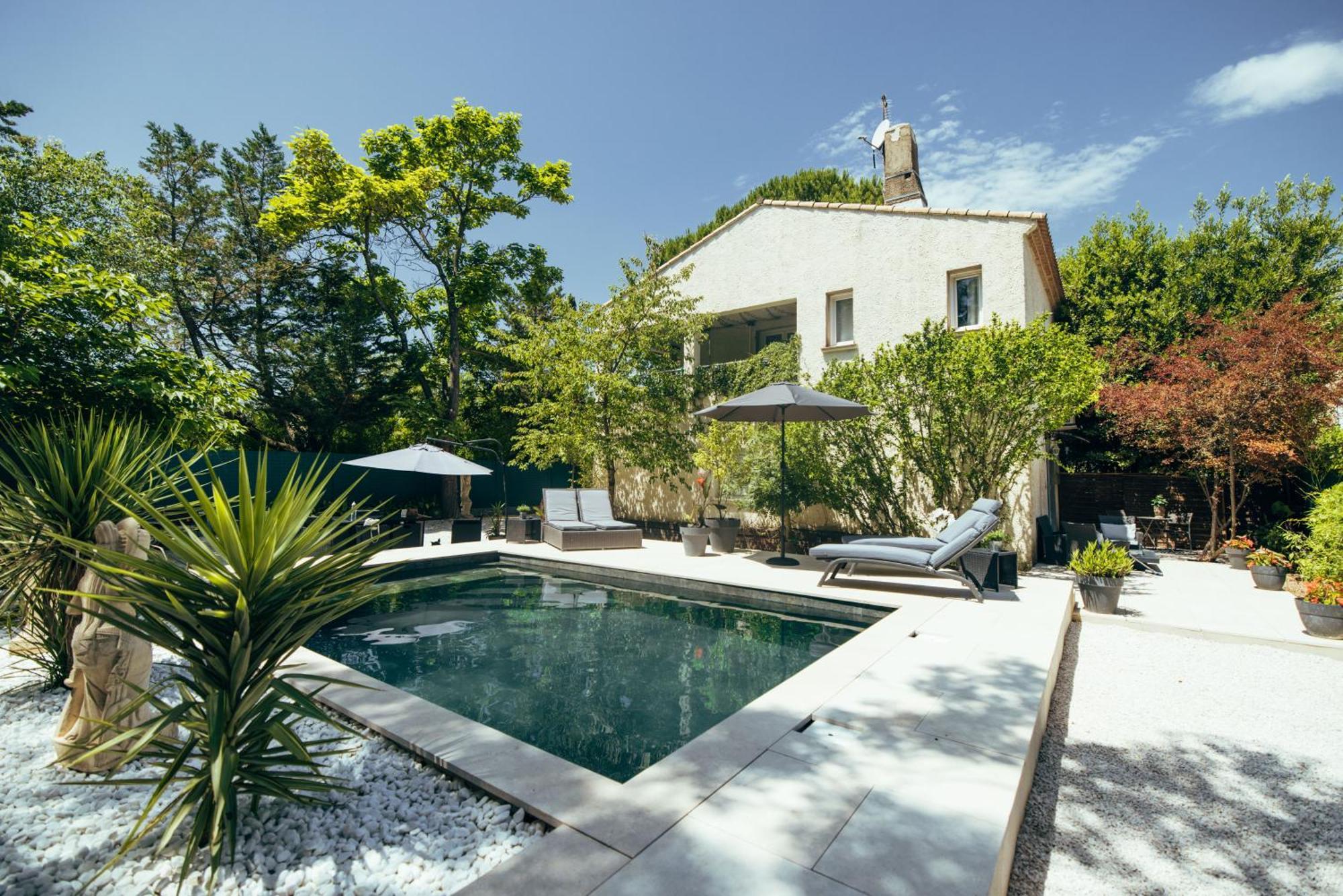 Suite And Spa La Perla Bianca Grabels Экстерьер фото