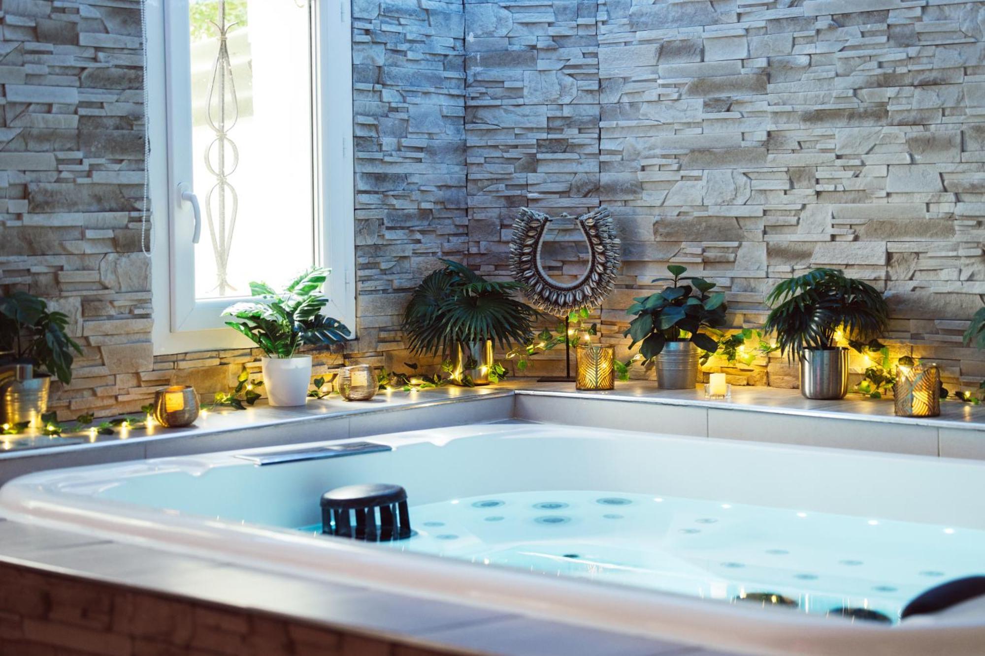 Suite And Spa La Perla Bianca Grabels Экстерьер фото