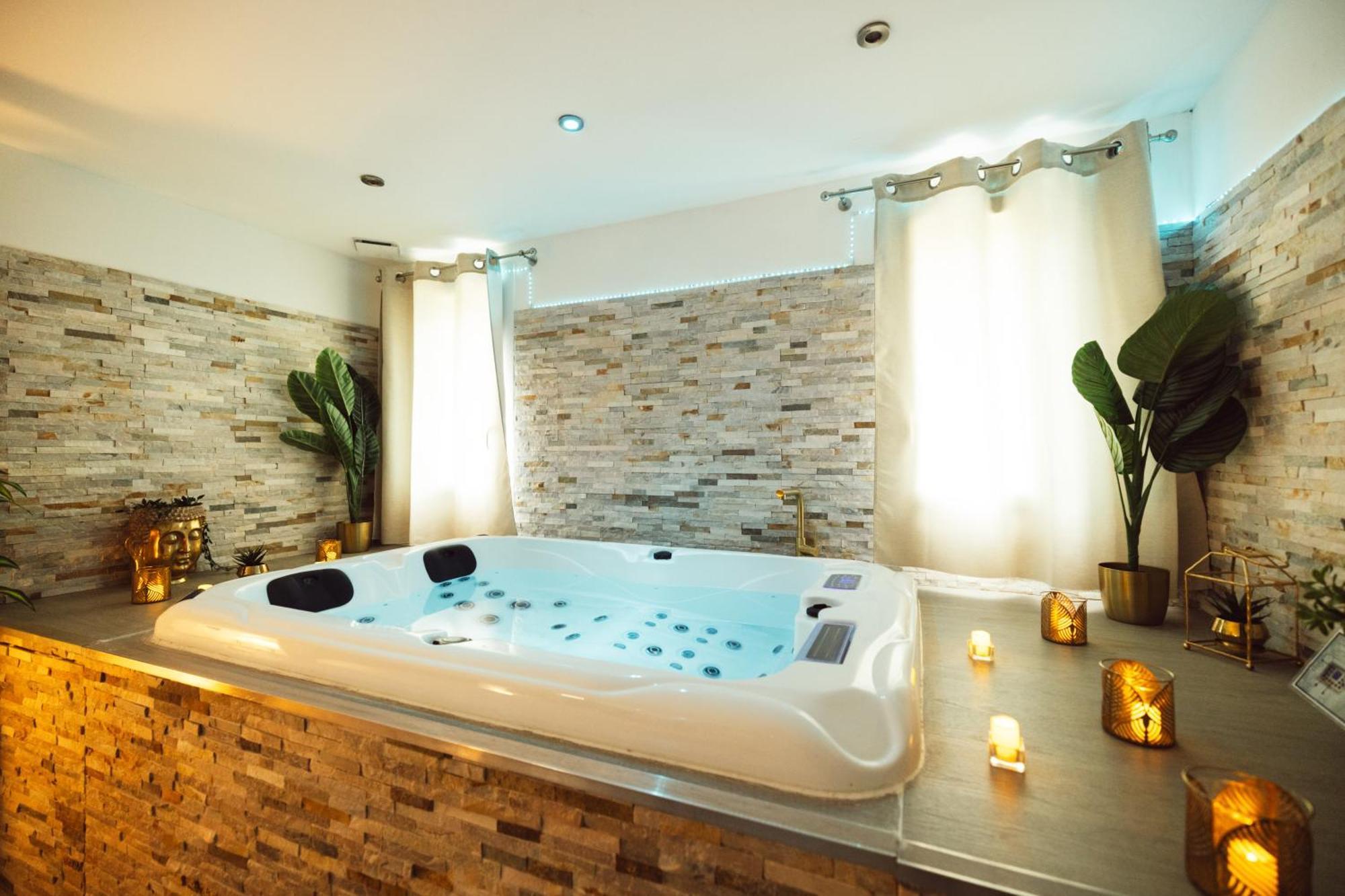 Suite And Spa La Perla Bianca Grabels Экстерьер фото