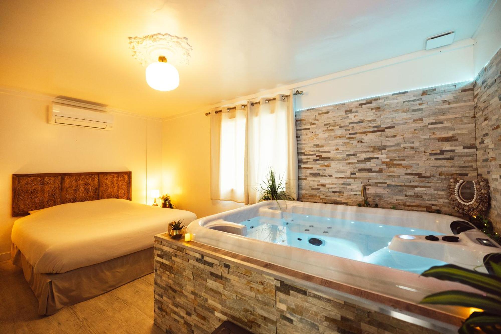 Suite And Spa La Perla Bianca Grabels Экстерьер фото